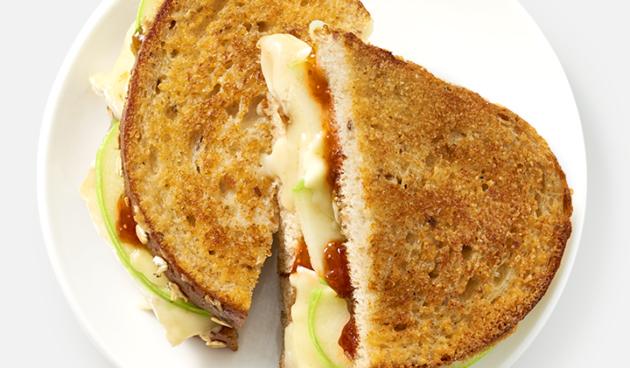 Grilled Brie with apples and fig jam on Parmesan-crusted multigrain bread